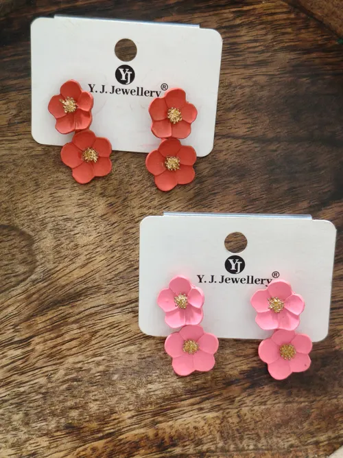 Flower earring 02